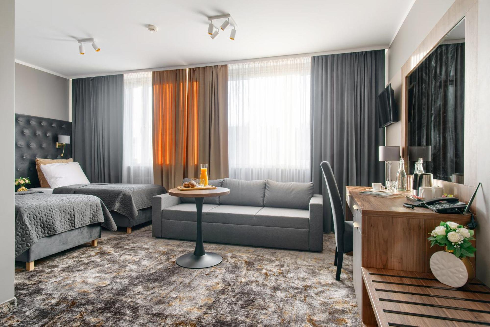 Hotel Mieszko Гожов Велкополски Екстериор снимка