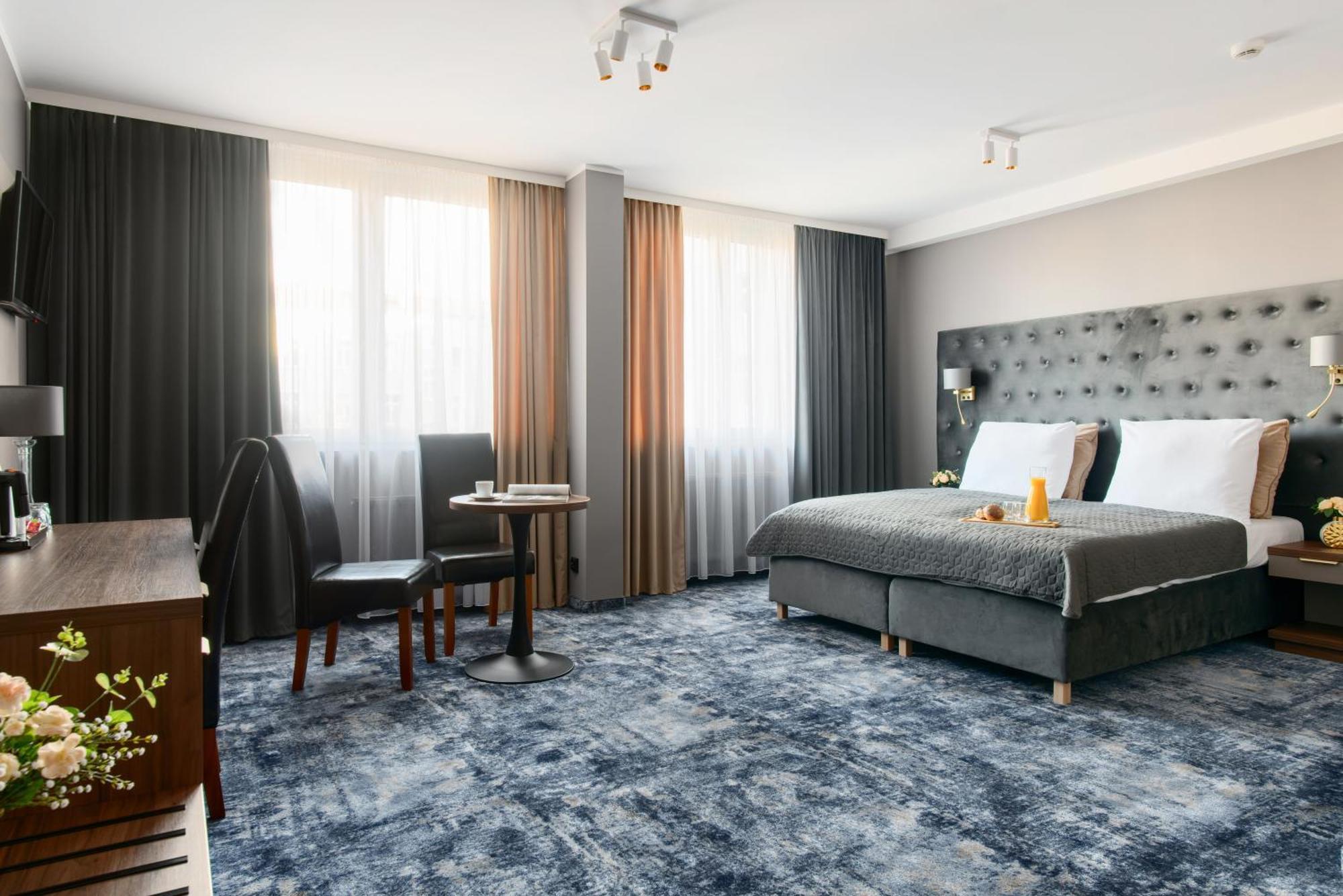 Hotel Mieszko Гожов Велкополски Екстериор снимка